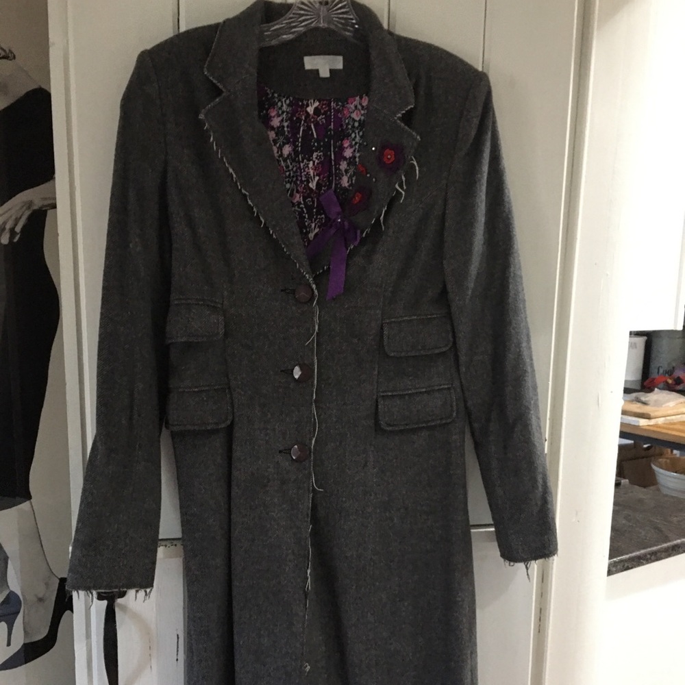 Wool cashmere coat. Silk lining